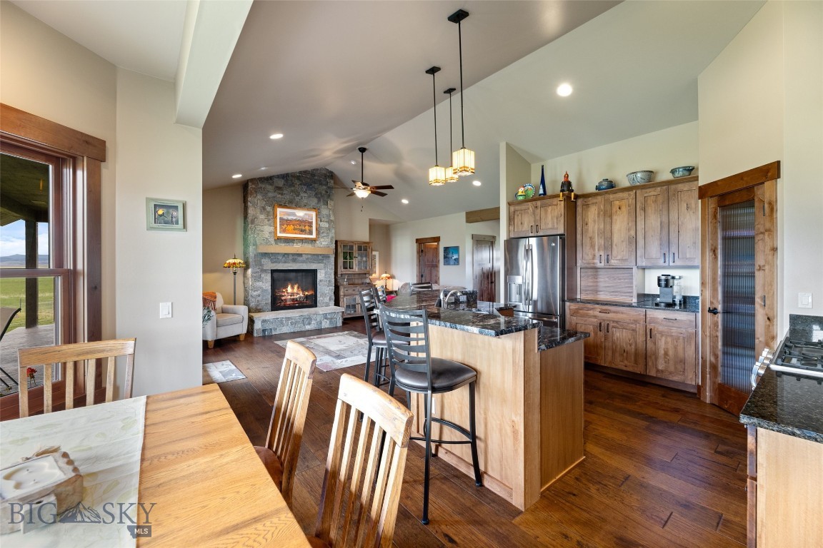 27 Raghorn Property Photo 27