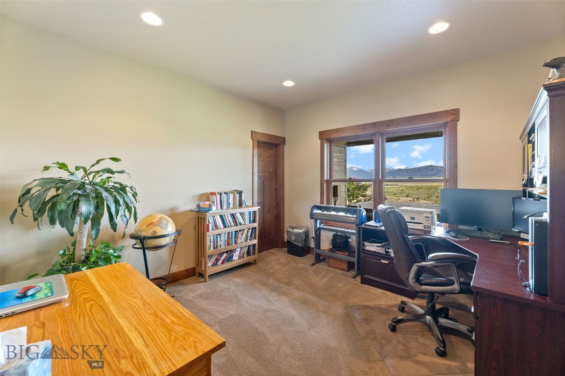 27 Raghorn Property Photo 44