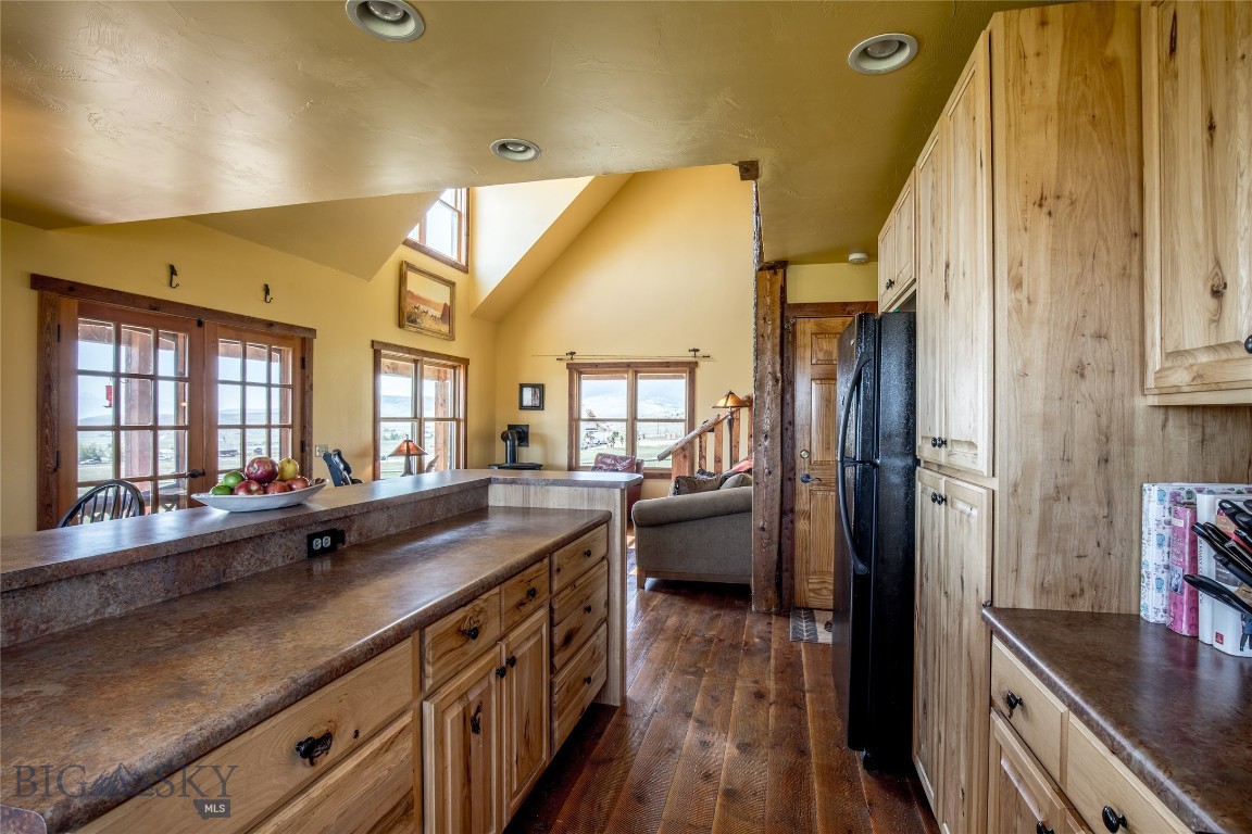 96 Antler Trail Property Photo 16