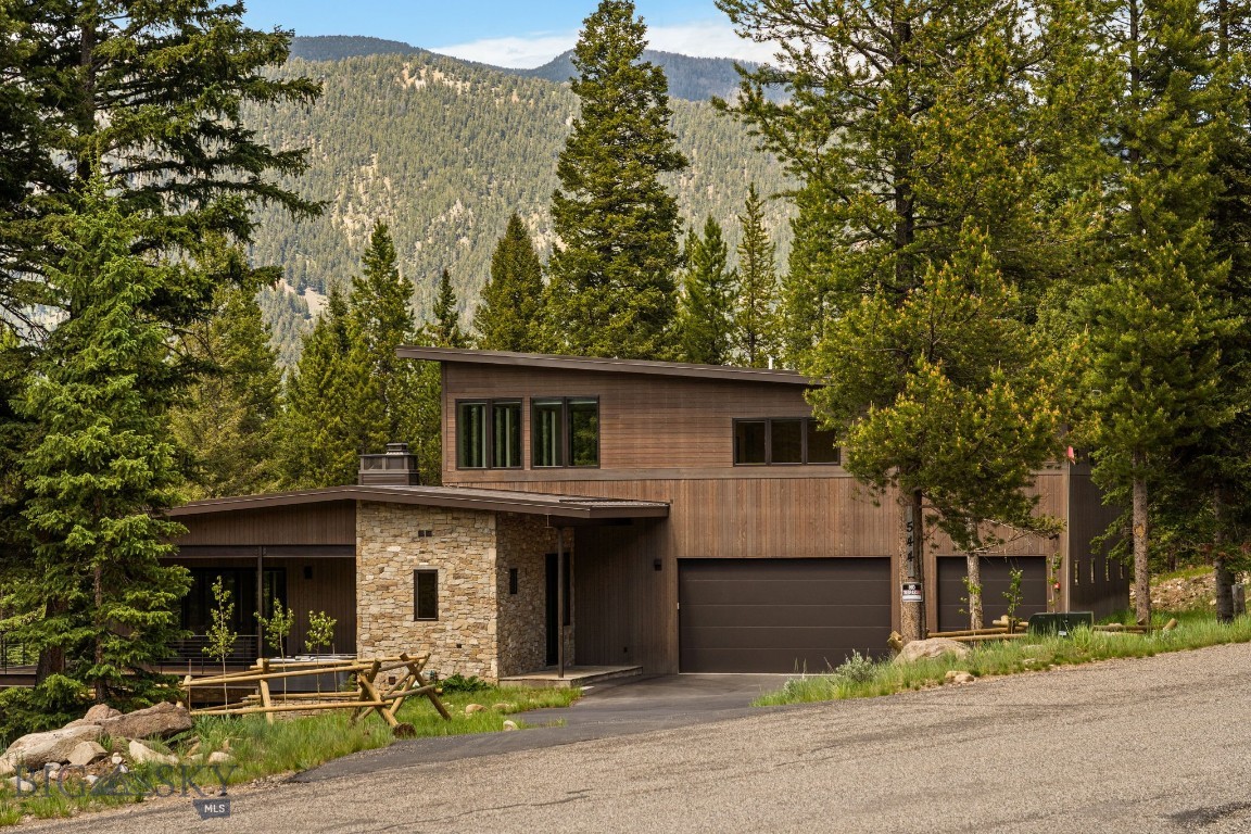 544 Grey Drake Property Photo 1