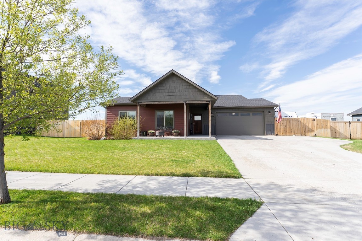 1305 Powers Boulevard Property Photo 1