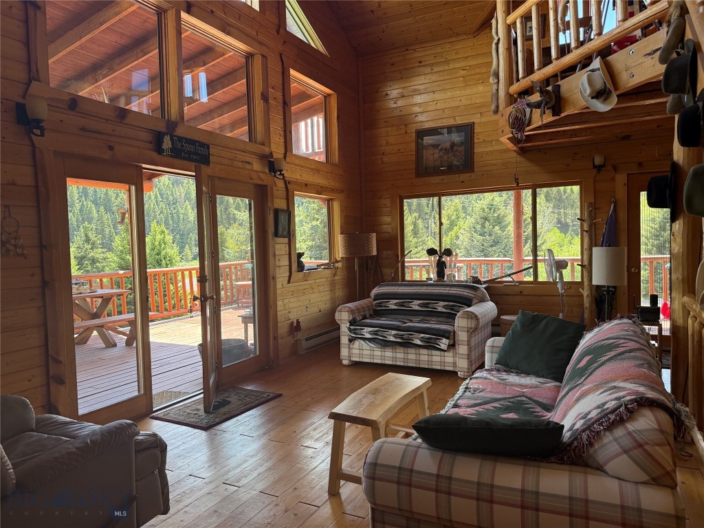 12 Sturdy Lane Property Photo 3