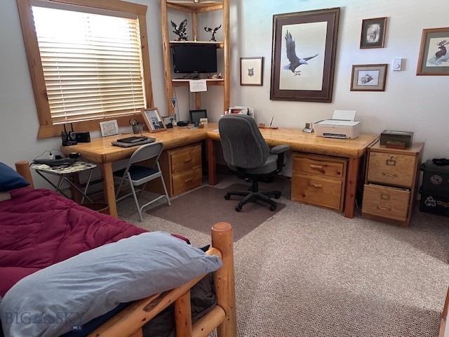 12 Sturdy Lane Property Photo 19