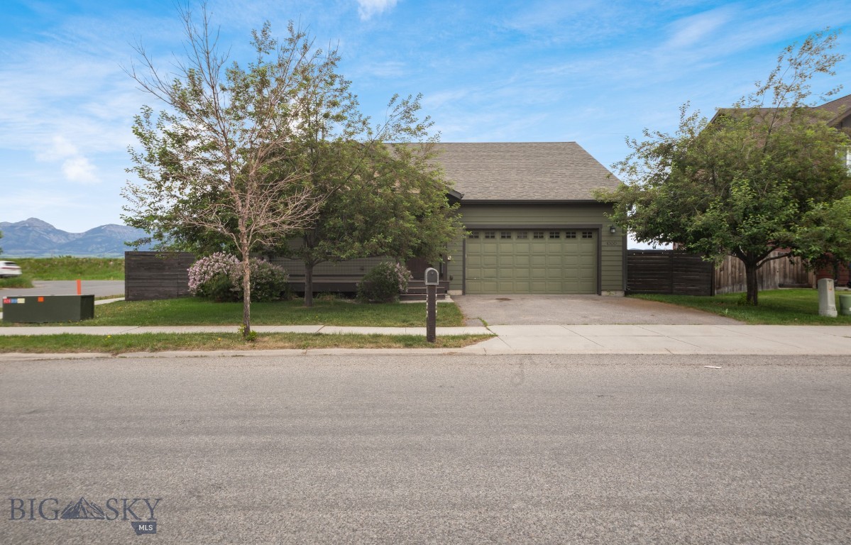 1000 Louisiana Street Property Photo