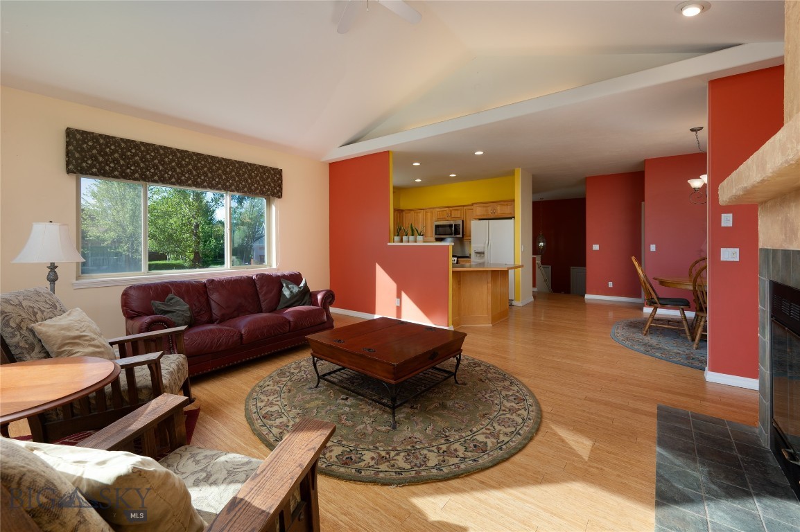 505 E Granite Property Photo 5