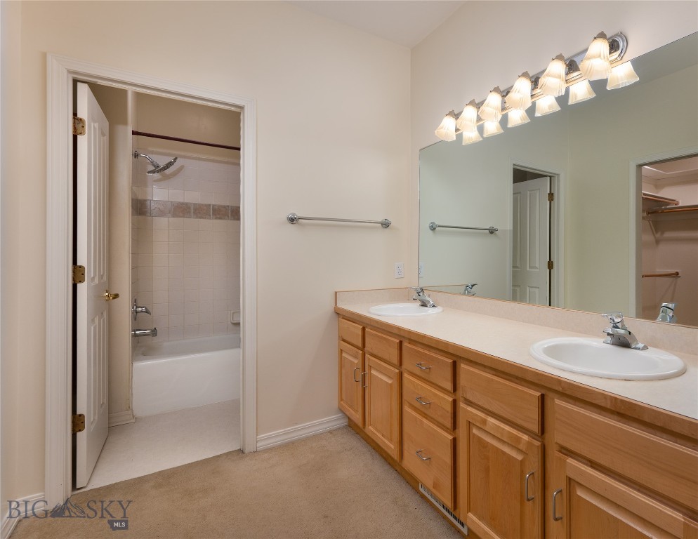505 E Granite Property Photo 12