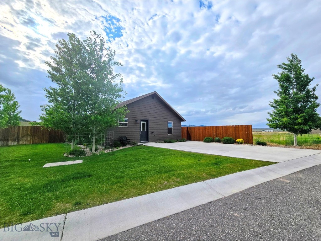 143 Rachel Avenue Property Photo 1