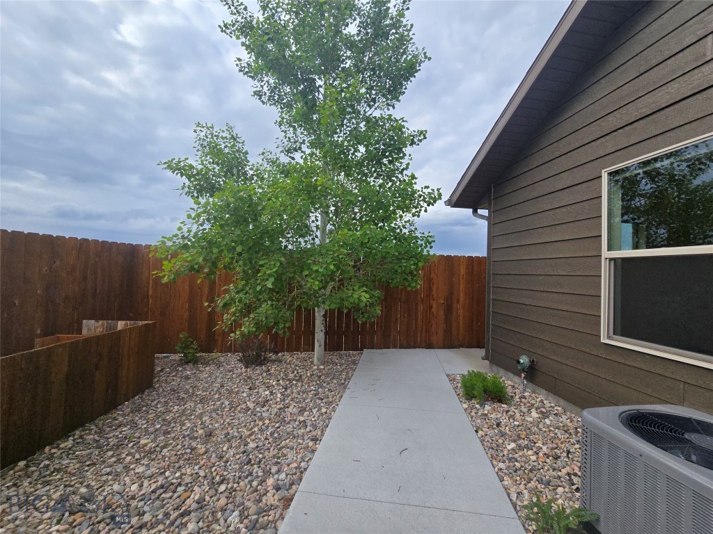 143 Rachel Avenue Property Photo 18