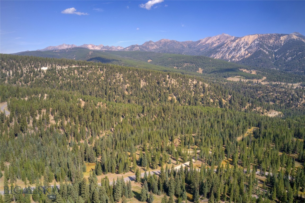 208 Outlook Trail Property Photo 29