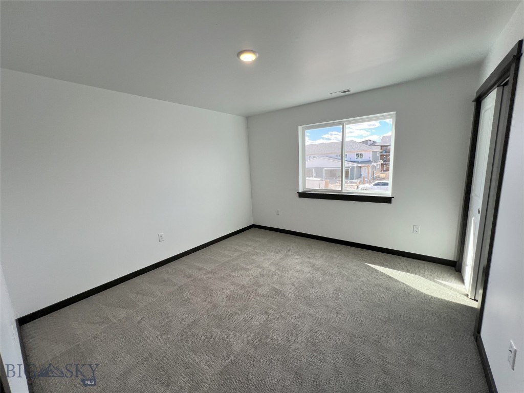 601 Black Diamond Street D Property Photo 9