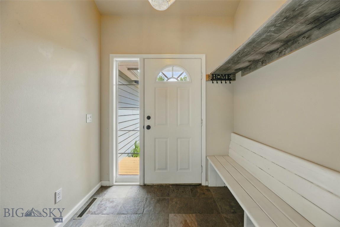 1205 Brentwood Property Photo 2