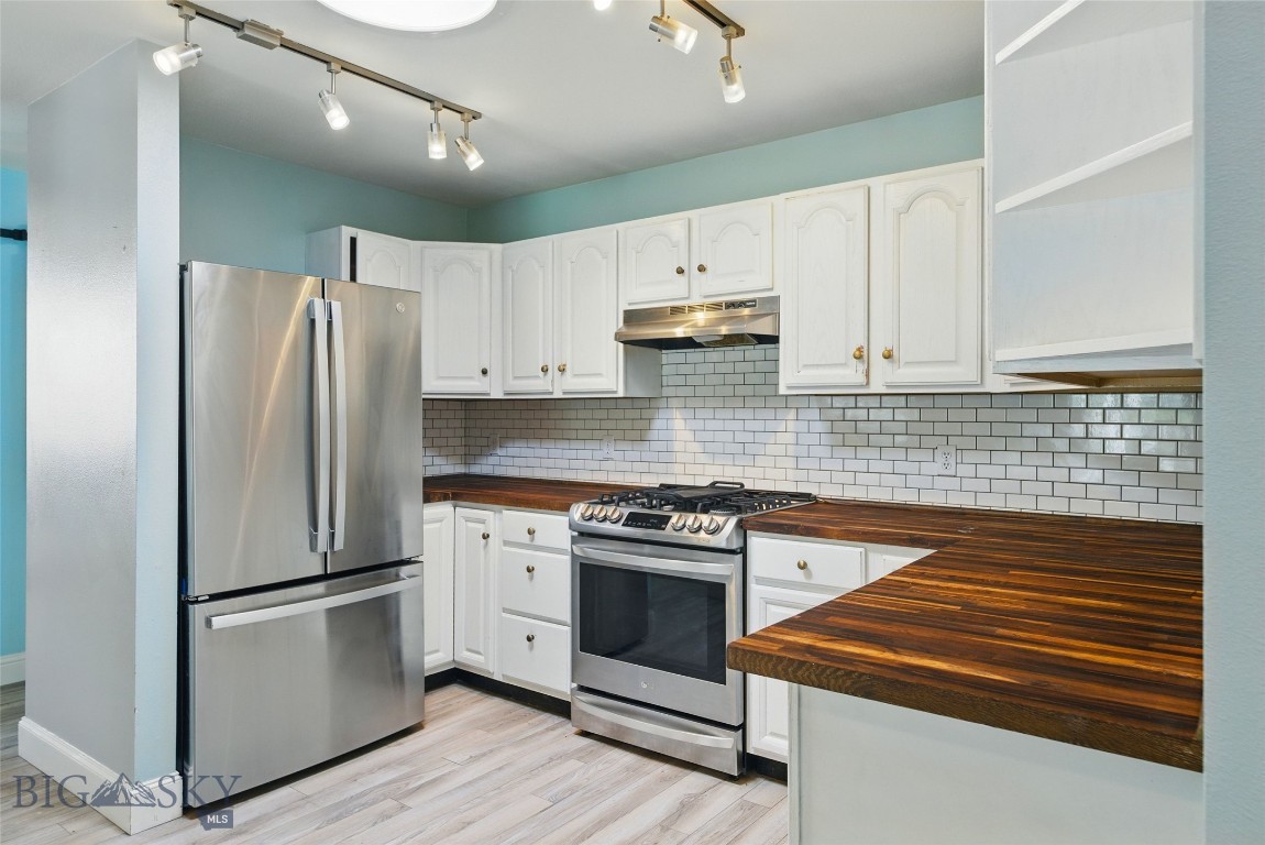1205 Brentwood Property Photo 7