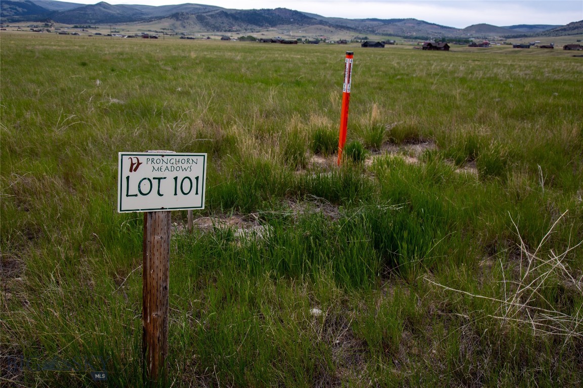 Lot 101 Pronghorn Meadows Property Photo 2