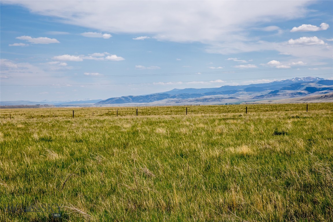 Lot 101 Pronghorn Meadows Property Photo 7