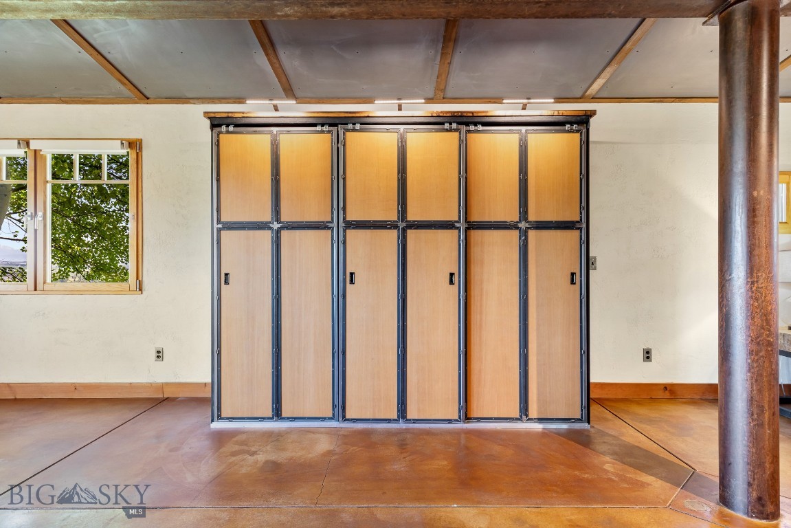 2449 Turkey Red Lane Property Photo 20