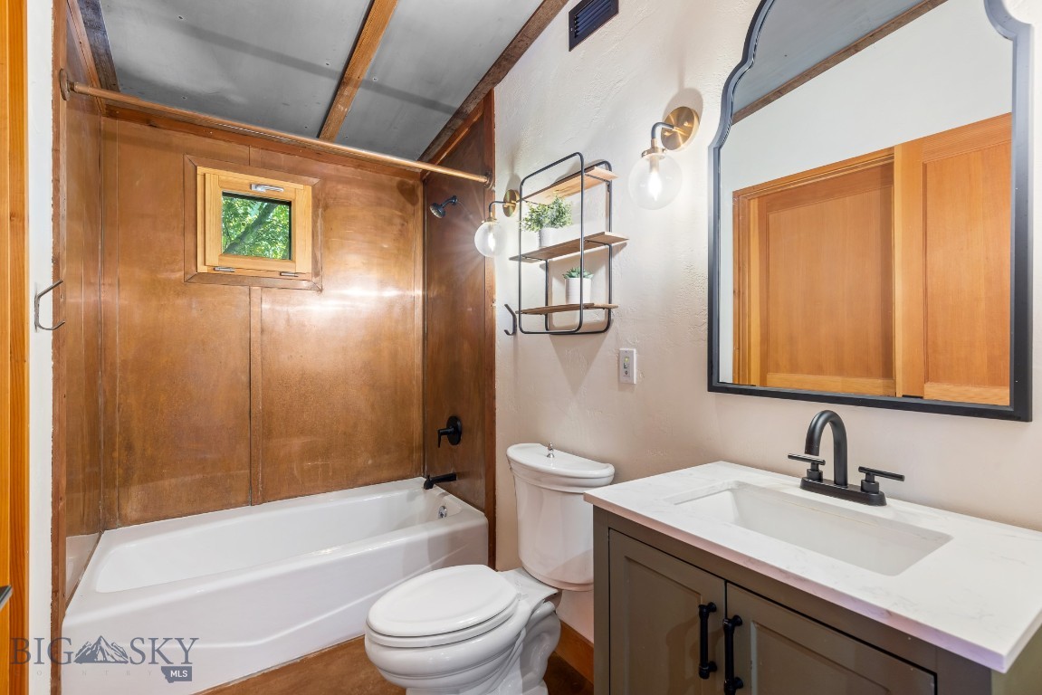 2449 Turkey Red Lane Property Photo 44