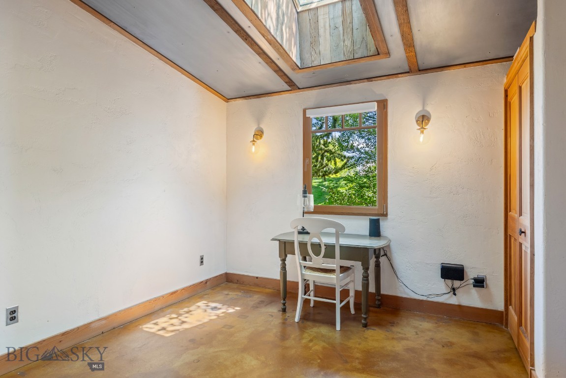 2449 Turkey Red Lane Property Photo 47
