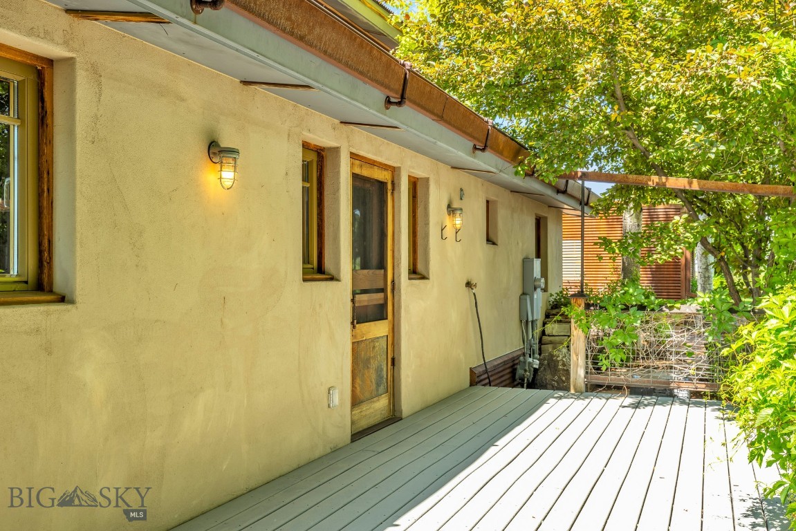 2449 Turkey Red Lane Property Photo 53