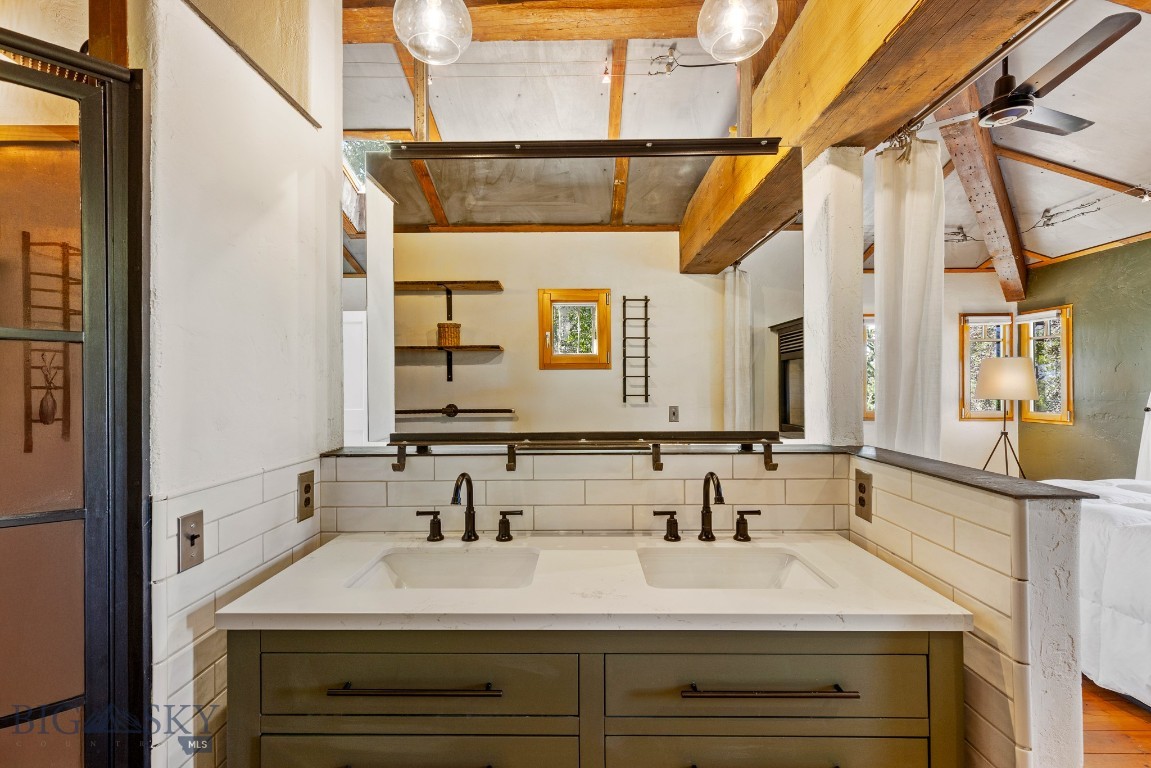 2449 Turkey Red Lane Property Photo 66