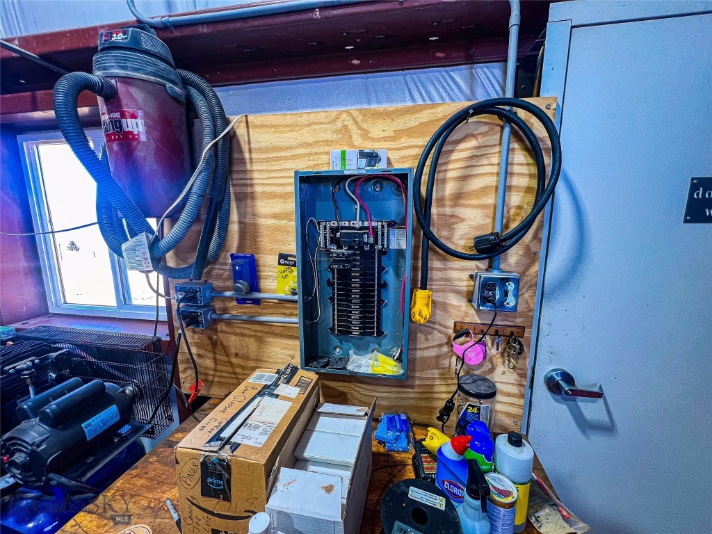 4000 Going To Sun Road Property Photo 33