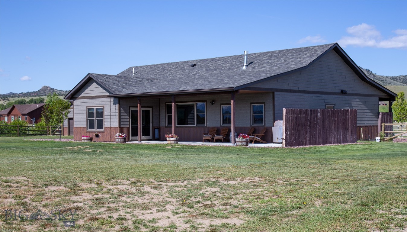 8 Sunset Court Property Photo 2