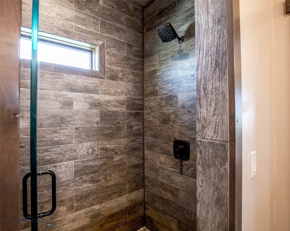 8 Sunset Court Property Photo 19