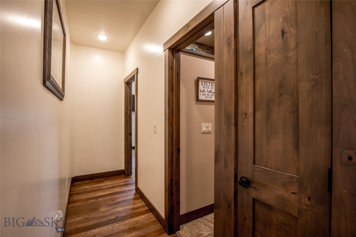8 Sunset Court Property Photo 31