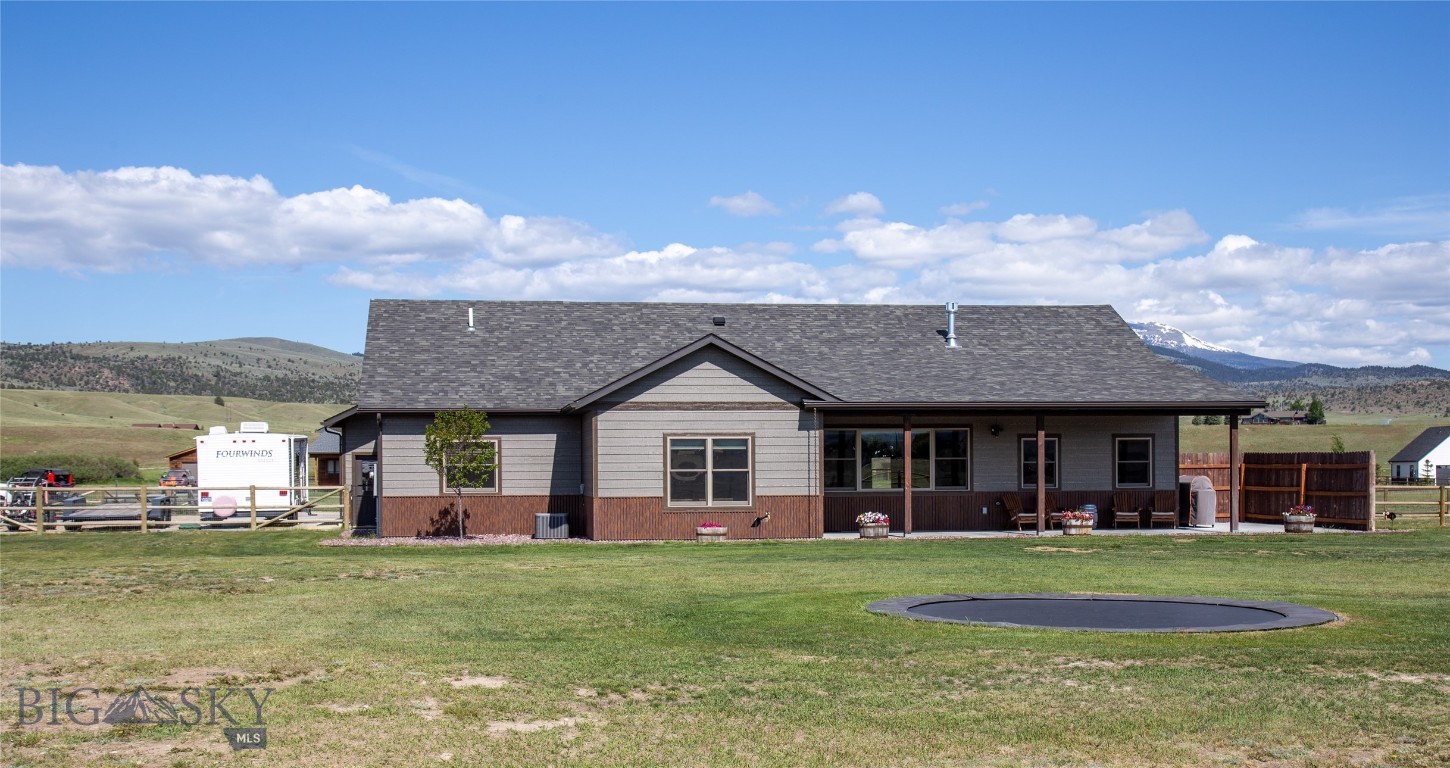 8 Sunset Court Property Photo 52