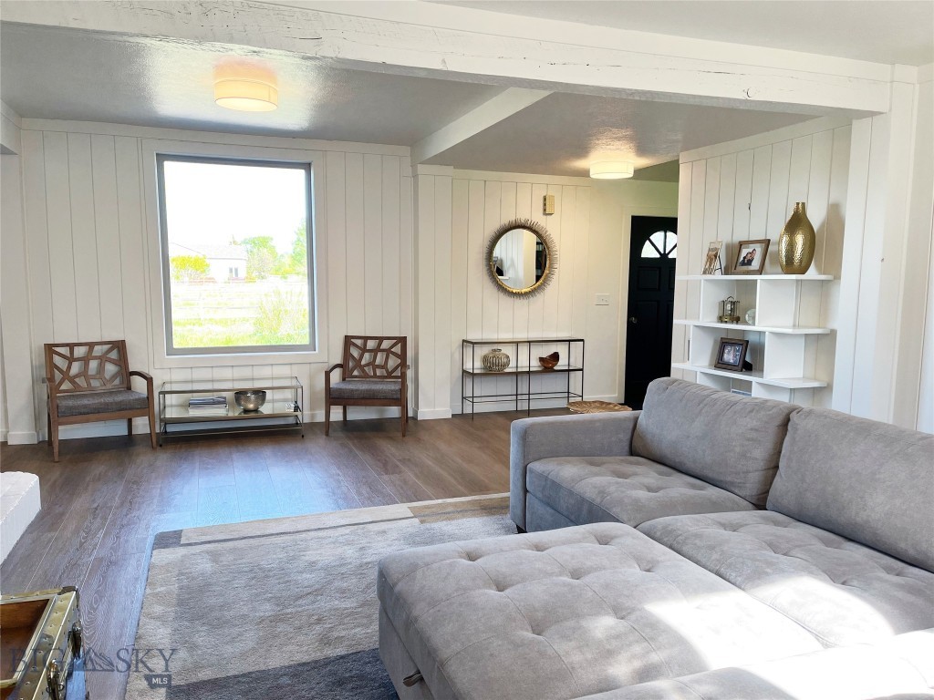 3575 Stucky Road Property Photo 3