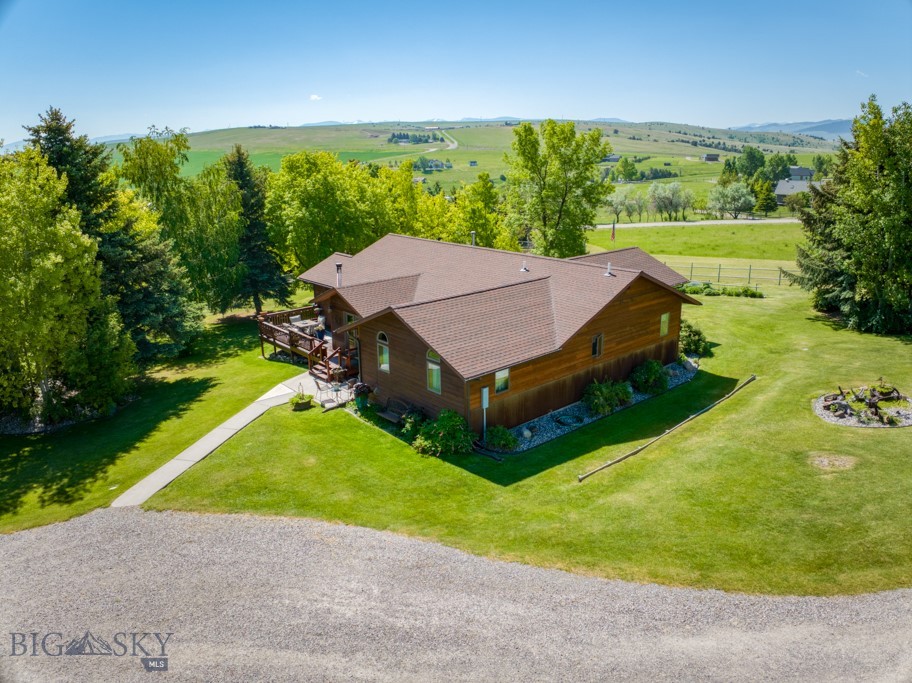 886 Wierda Way Property Photo 62
