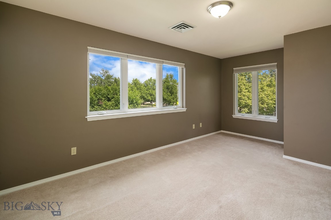 104 S Yellowstone Avenue 1 Property Photo 10