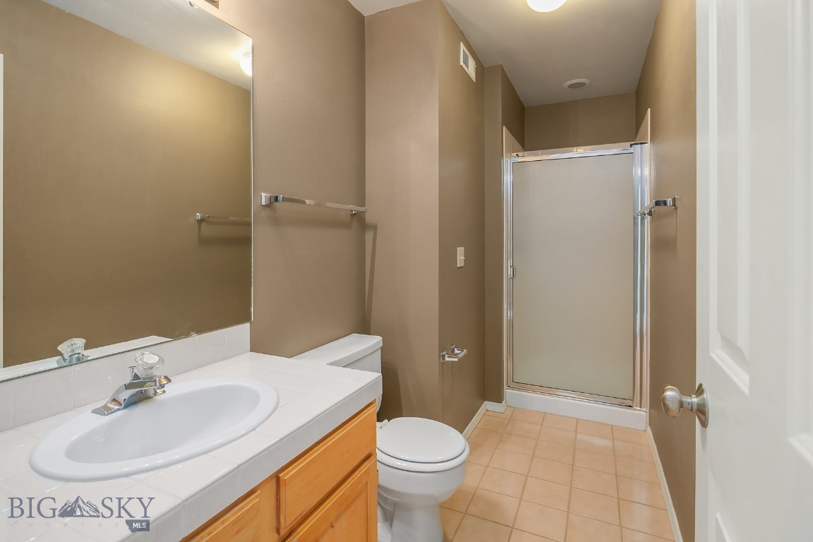 104 S Yellowstone Avenue 1 Property Photo 11