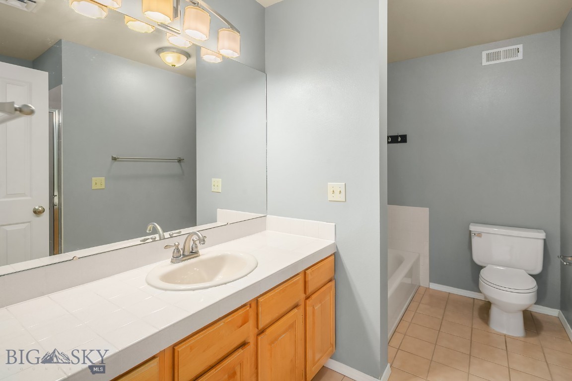 104 S Yellowstone Avenue 1 Property Photo 13
