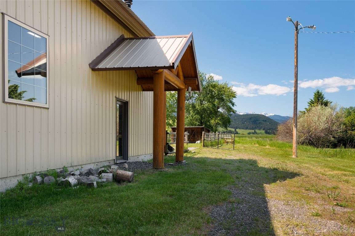 56 & 70 E Williams Road Property Photo 12