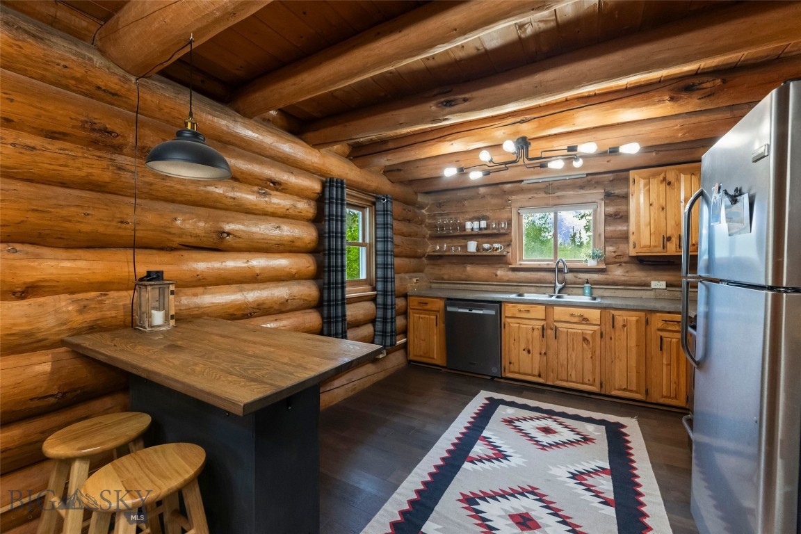 537 Jardine Road Property Photo 9