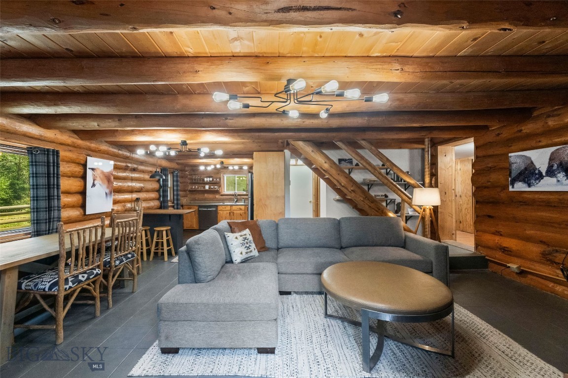 537 Jardine Road Property Photo 12