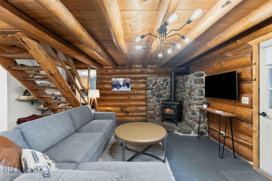 537 Jardine Road Property Photo 13