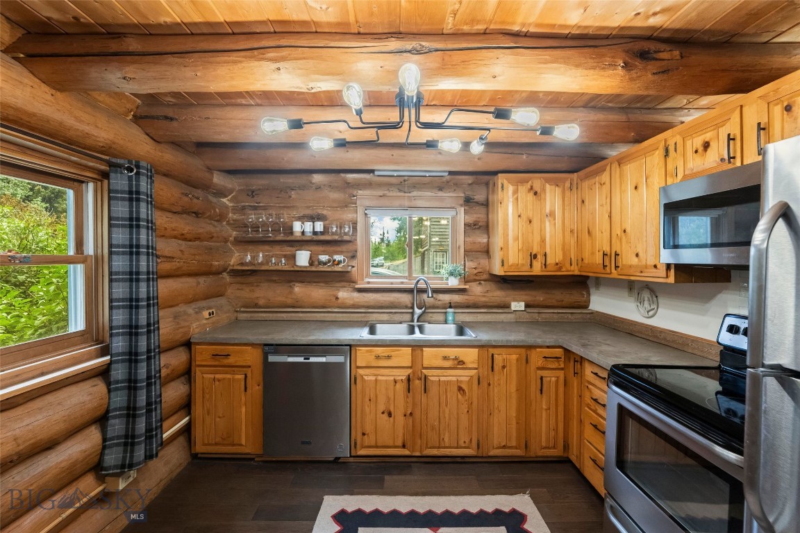 537 Jardine Road Property Photo 22