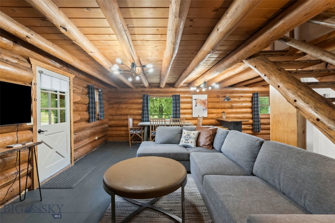 537 Jardine Road Property Photo 24