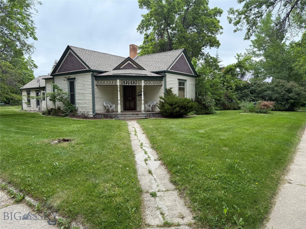 221 S 7th Avenue Property Photo