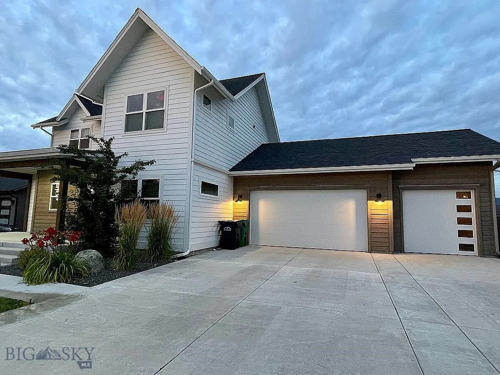 1792 Windrow Drive Property Photo 1