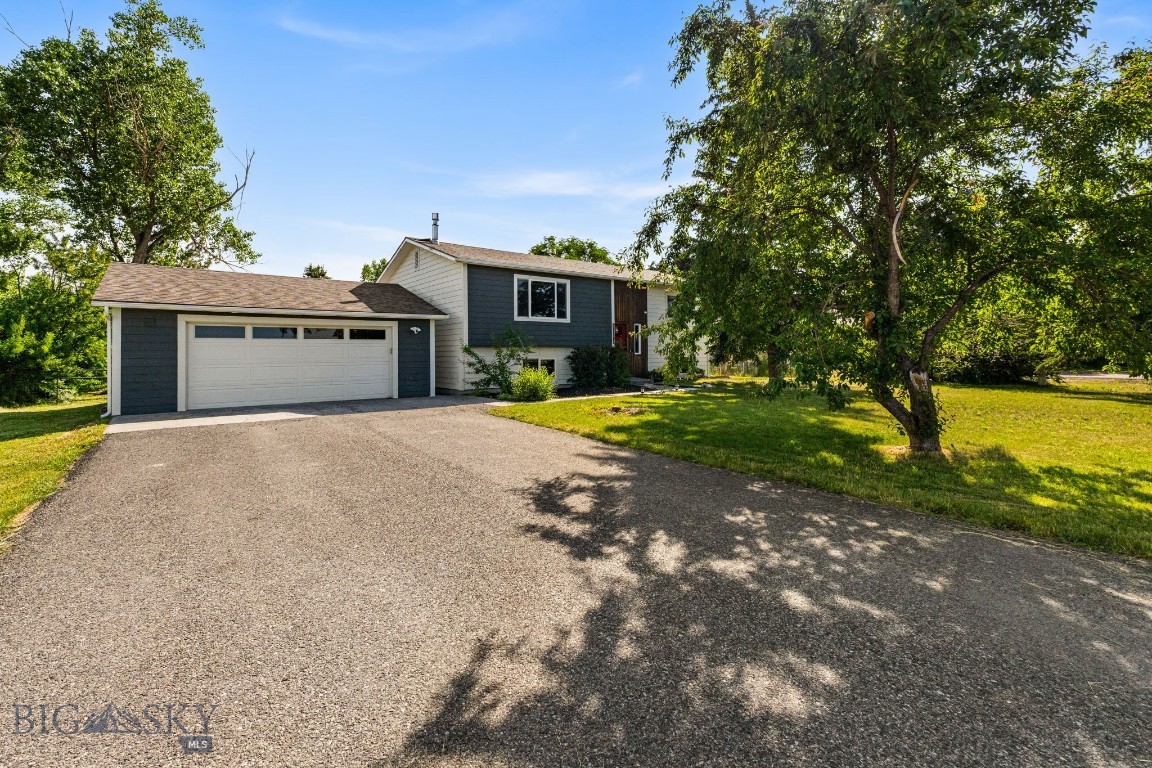 24151 Frontage Road Property Photo 2