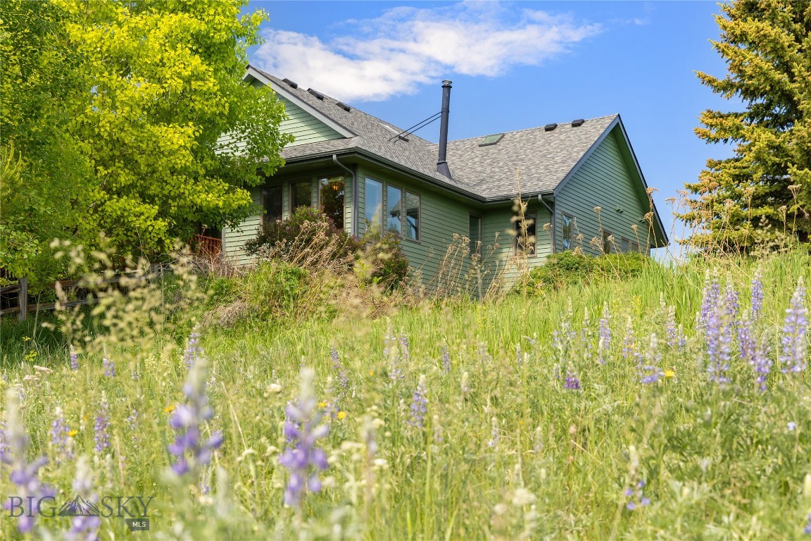 260 Painted Hills Road Property Photo 3