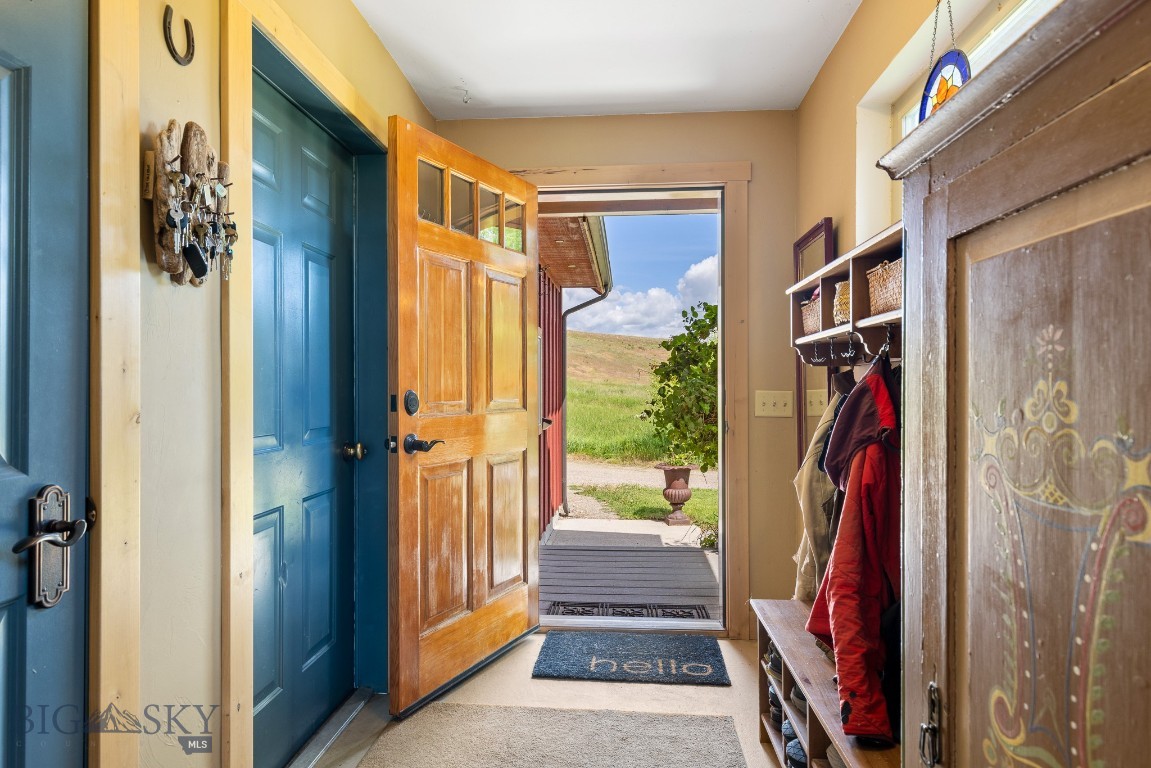 13 Blue Wing Road Property Photo 26