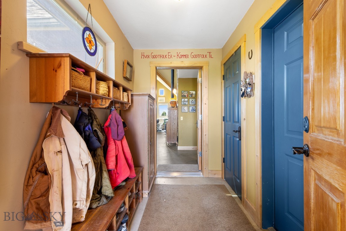 13 Blue Wing Road Property Photo 27