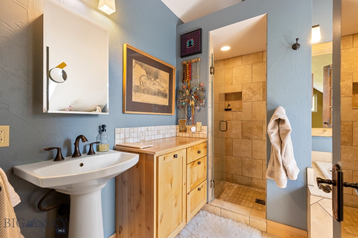 13 Blue Wing Road Property Photo 60