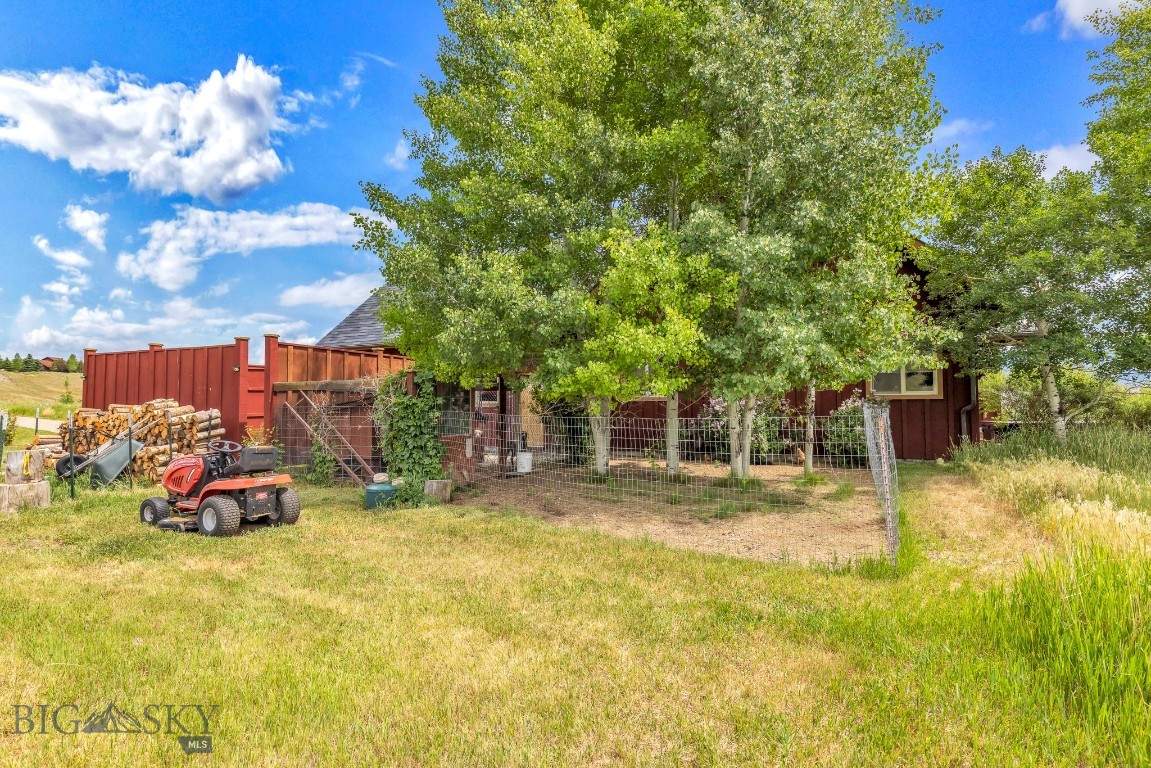 13 Blue Wing Road Property Photo 87