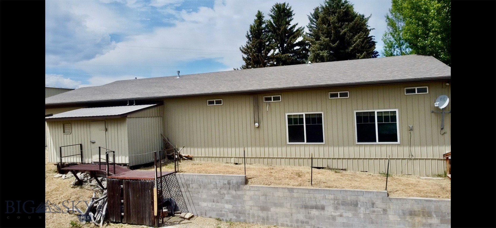 120 N Pine Butte Road Property Photo 2