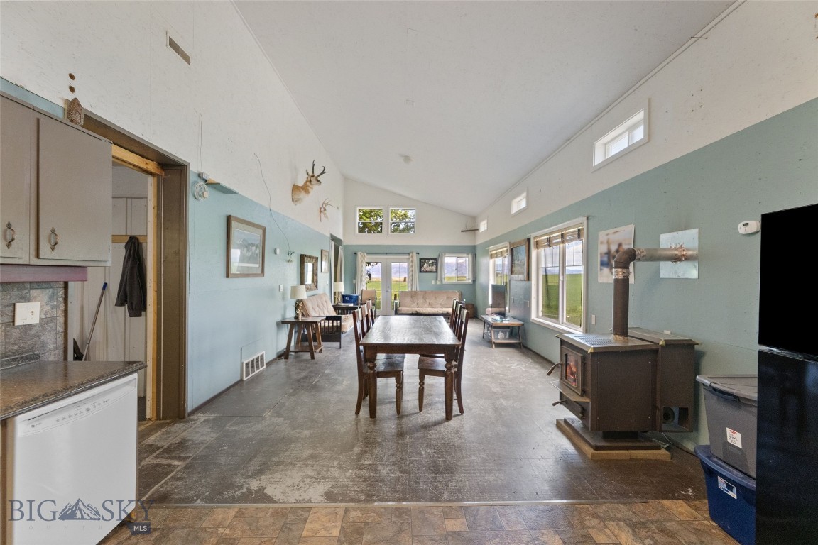 120 N Pine Butte Road Property Photo 5