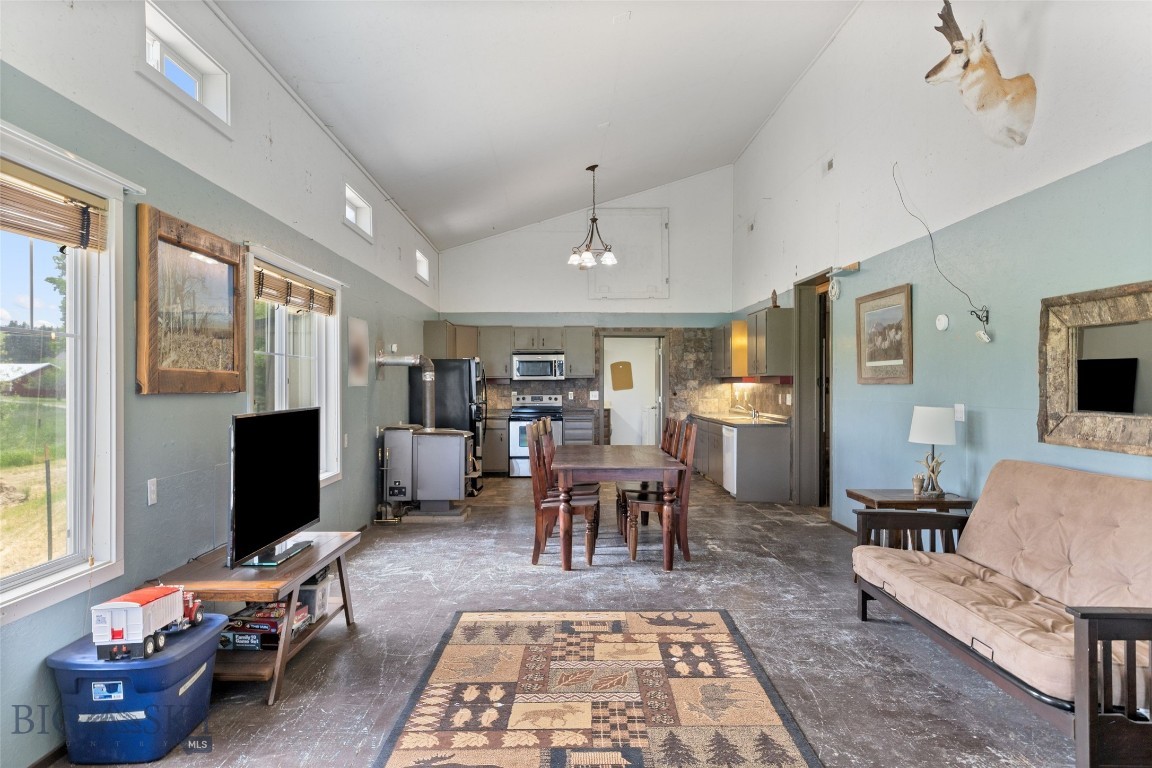 120 N Pine Butte Road Property Photo 14